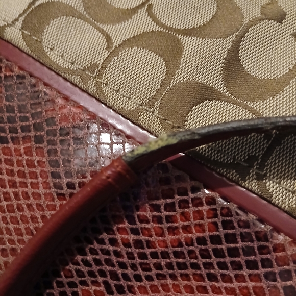 Coach Tan and Burgundy Patterned Shoulder Bag - Picture 5 of 11